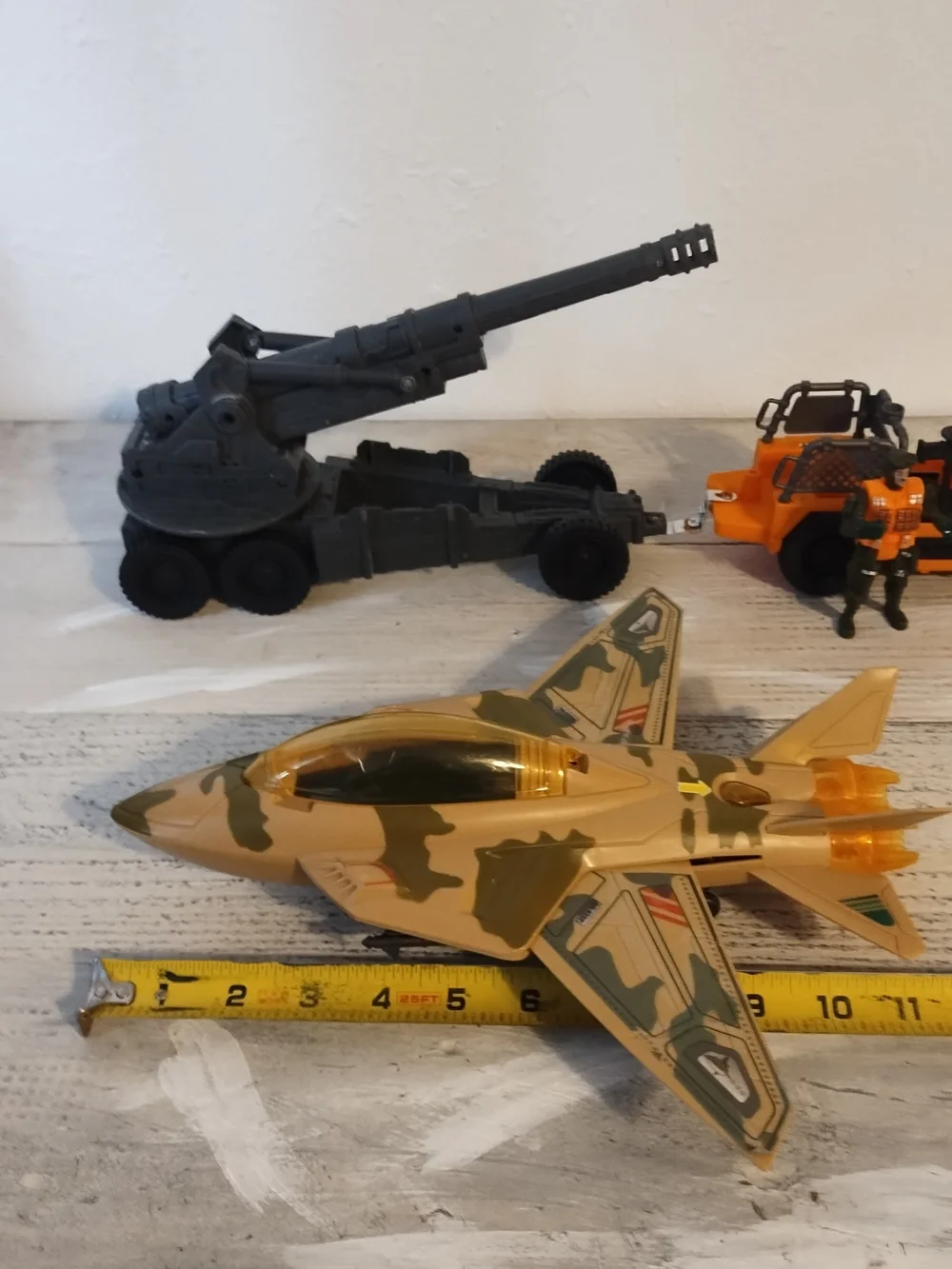 LANARD TOYS the  air command jet with light & soudds works different brands